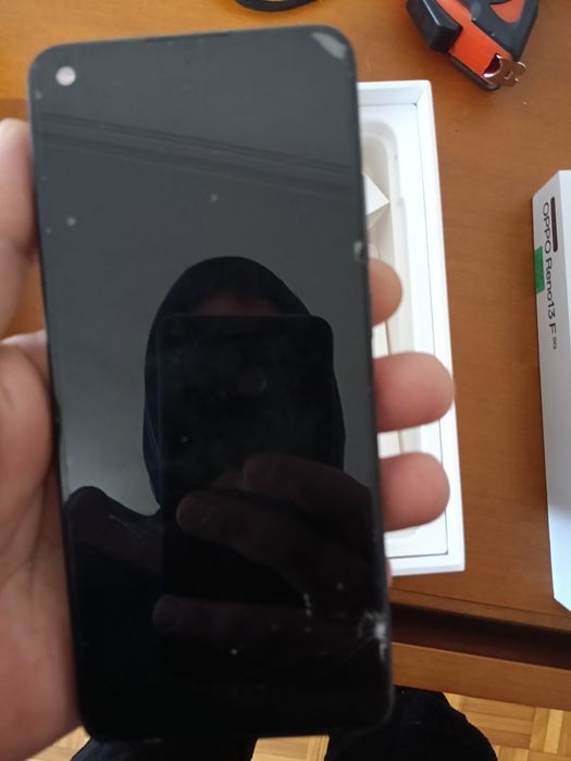 Vendo 2 oppos os 2 com ecrã partido!