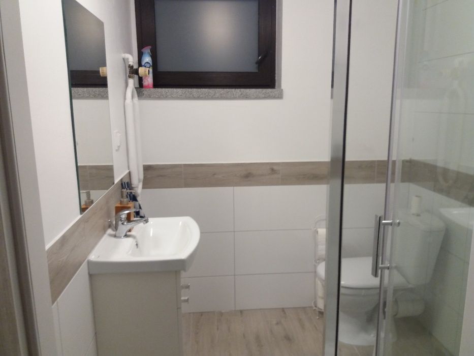 NOCLEGI, KWATERY, POKOJE do wynajęcia OPOLE Tanio Nocleg dla pracownik