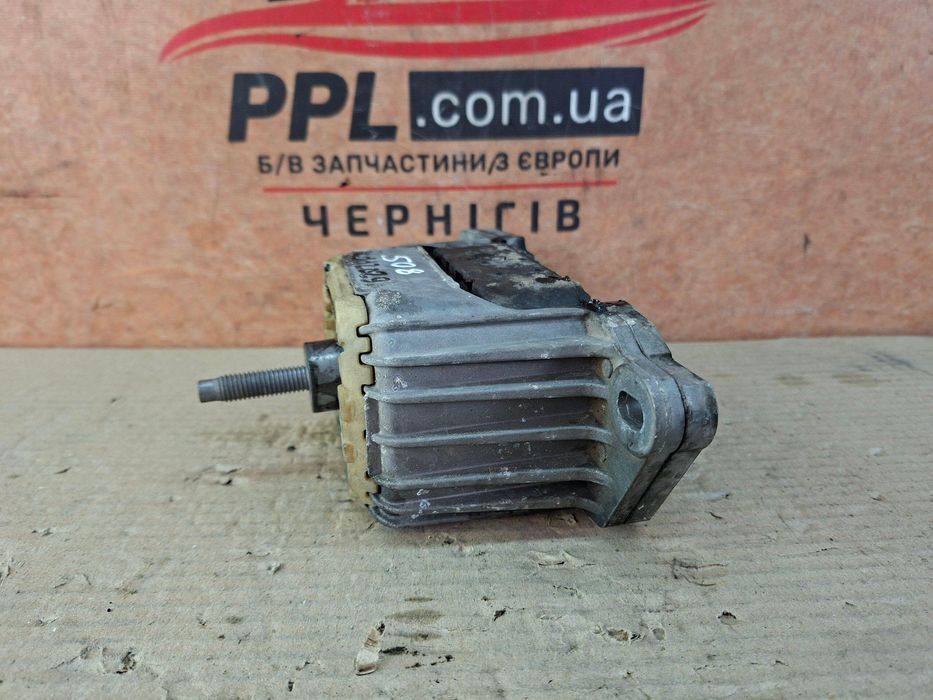 Peugeot 508 I 2010-2018 кронштейн опора подушка двигателя 9670282280