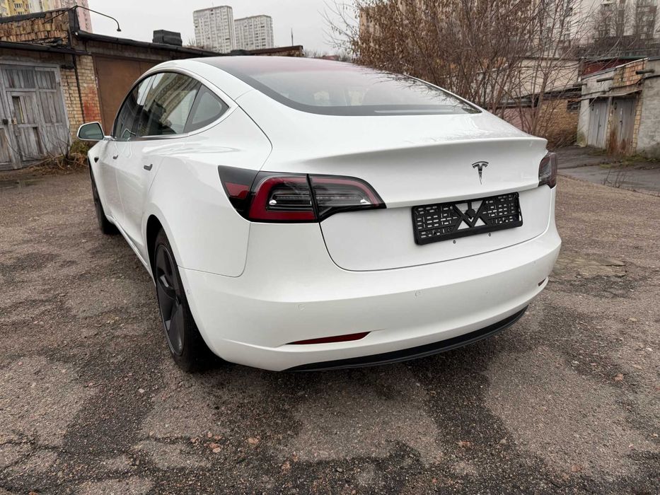 Продам Tesla Model 3 2018