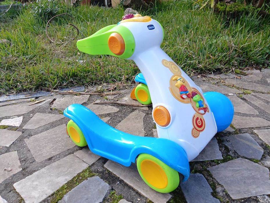 Andador Chicco primeiros passos