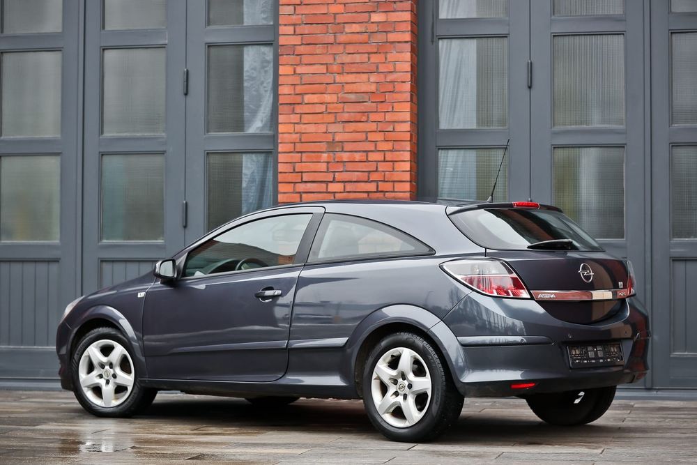 Astra  GTC  2008 r 1.6  benzyna, Radio Android, Tempomat