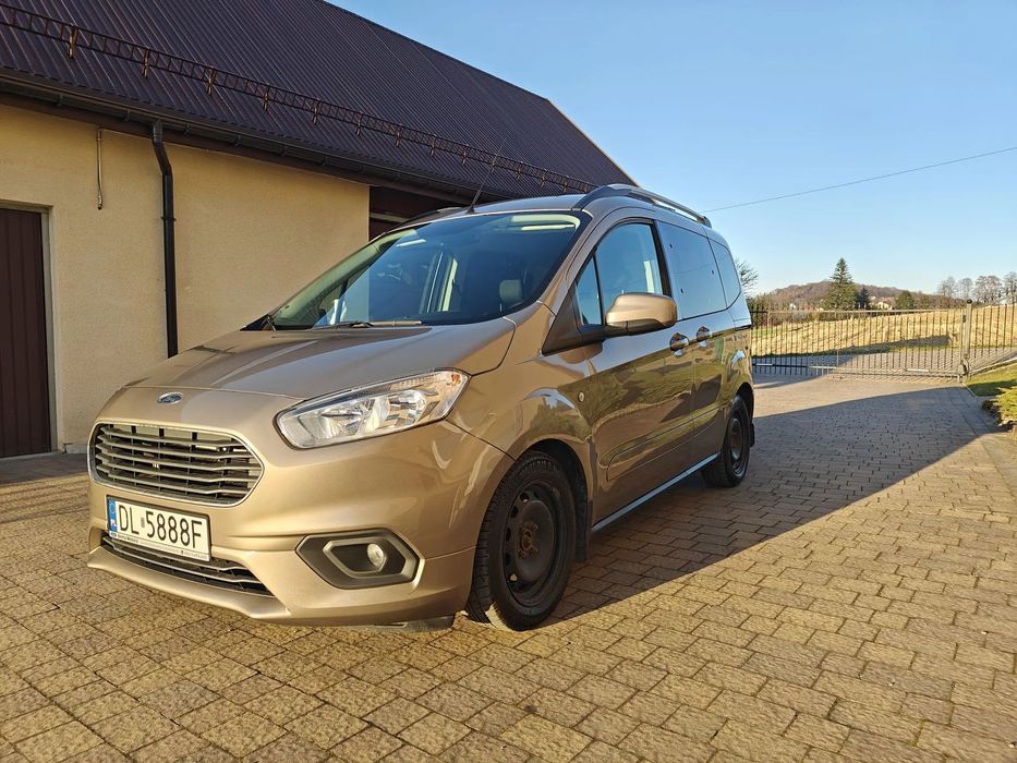 Ford Tourneo Courier Ford Tourneo Courier TITANIUM 1.5 diesel