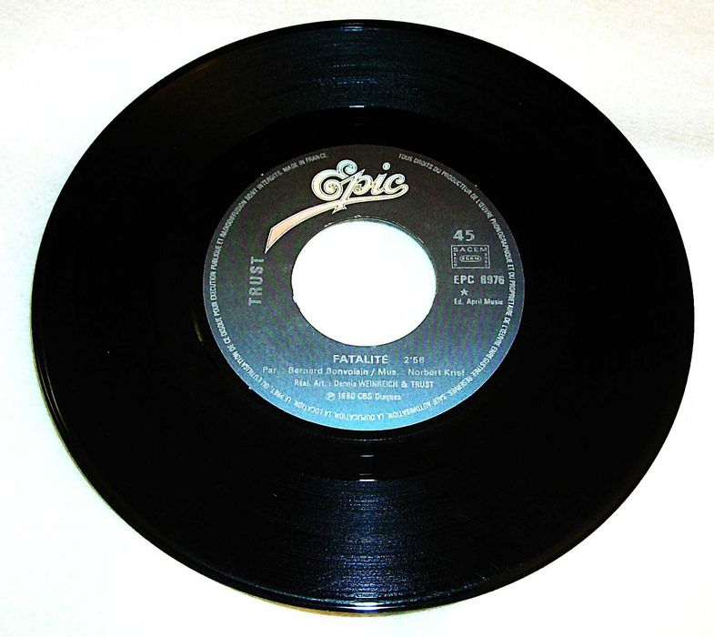 Trust - conjunto de 2 singles