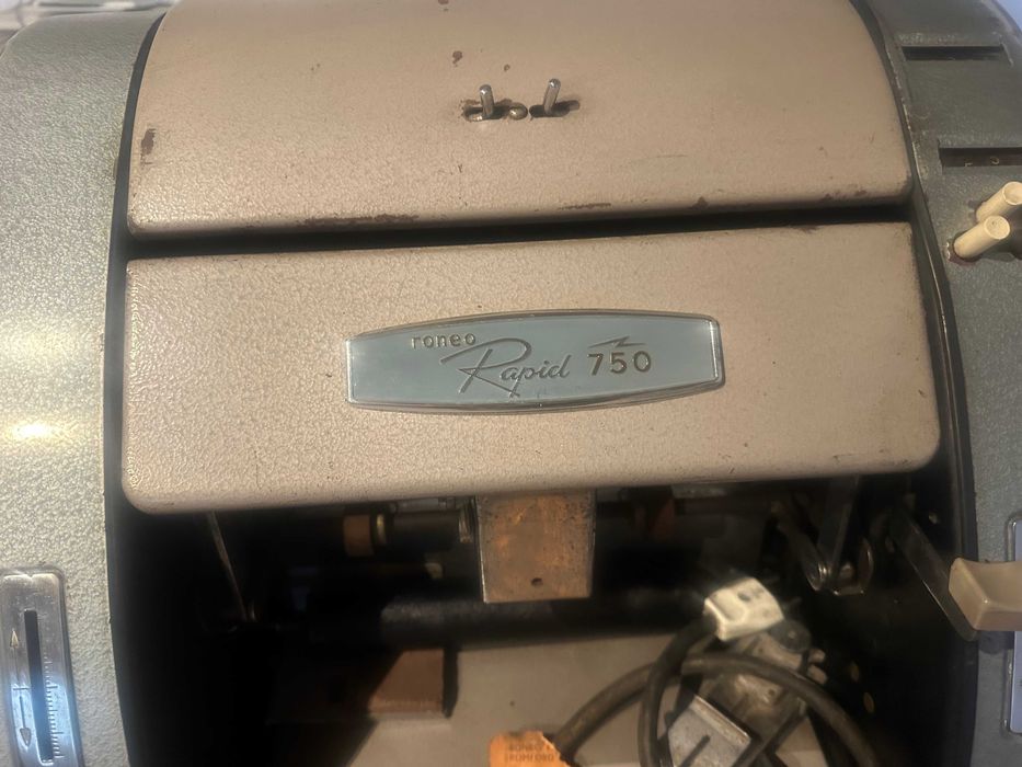 Vintage Graphic Printer445254568804372483