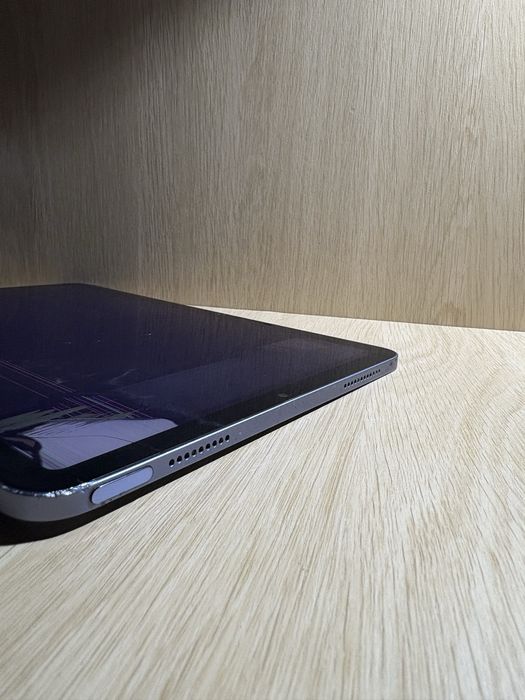 Ipad air 5th(a2588)(опис)