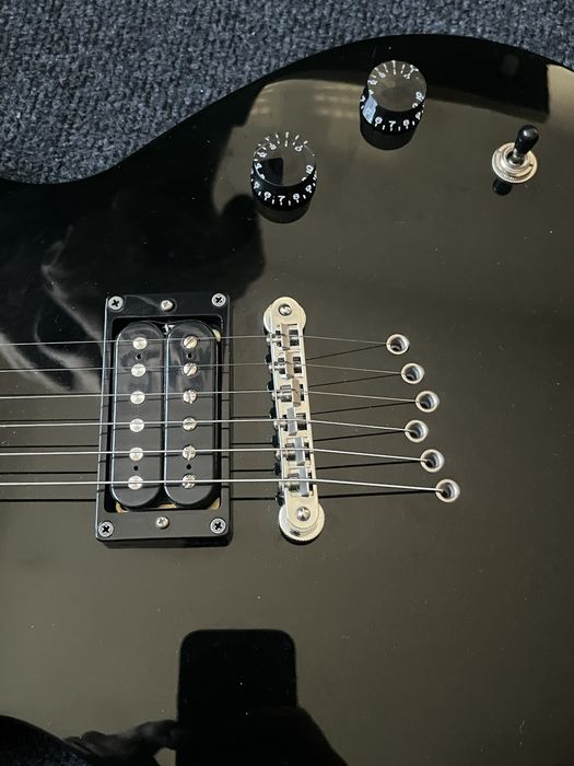 Guitarra Cort Zenox