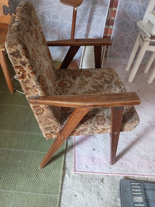 Fotel z PRL ,do renowacji