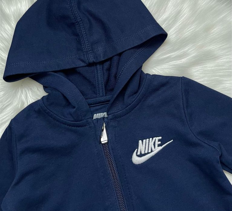 чоловічок, ромпер, комбінезон Nike на 9-12 місяців