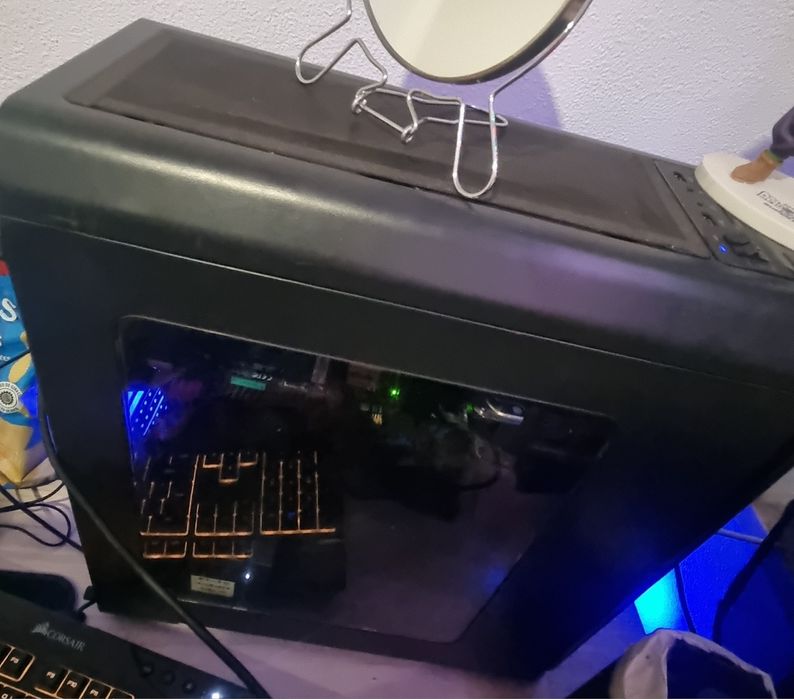 Torre gaming de entrada Intel i5