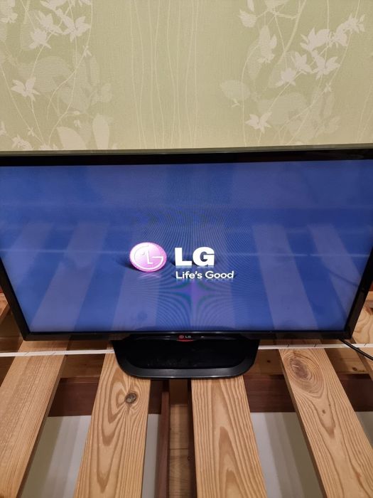 Продам телевізор LG