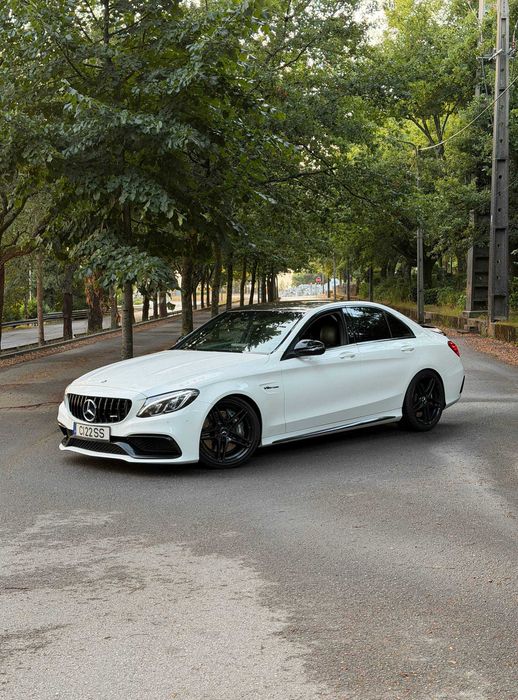 Mercedes C63 AMG
