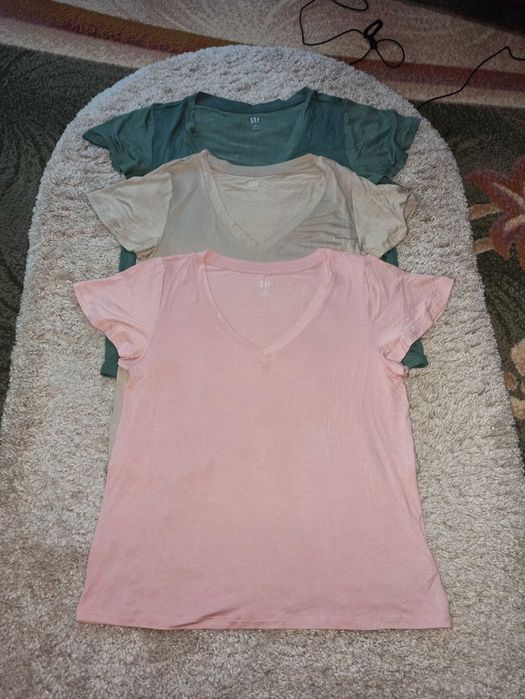 Футболки жіночі gap