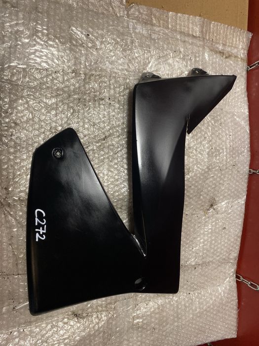 KTM LC4 640 boczek owiewka C272