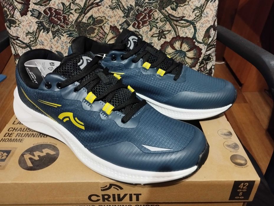 Мужские водонепроницаемые кроссовки