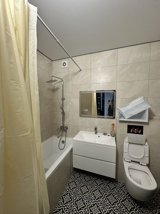 Здам 3 к. квартиру Академічний