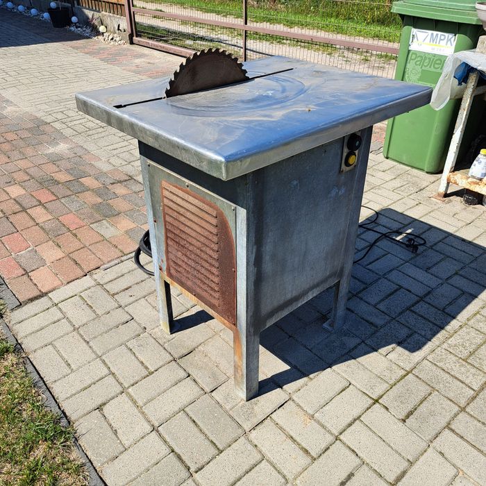 Krajzega piła stołowa rezerwacja