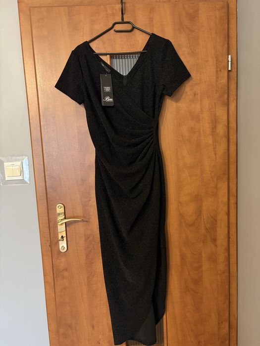 Sukienka nowa z metka