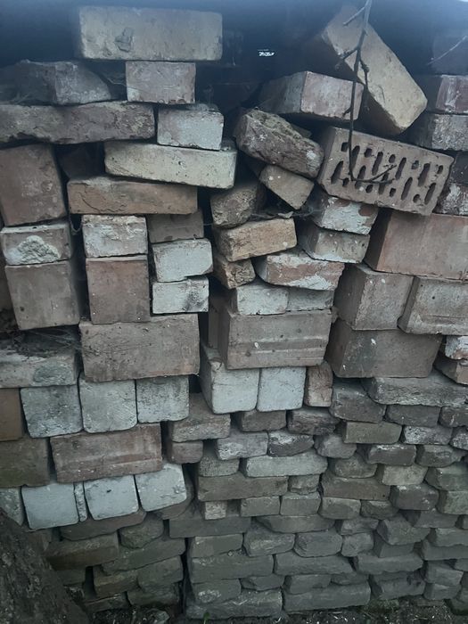 Продаж цегли.            .