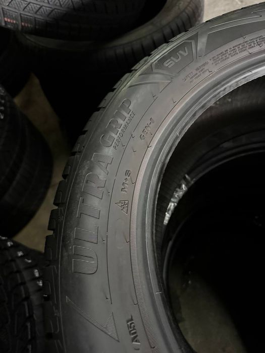 235/55R19 Goodyear 2025p