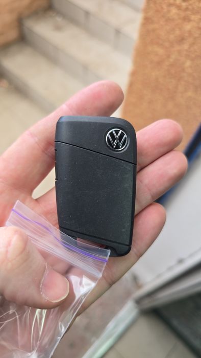 Брелок Volkswagen продам