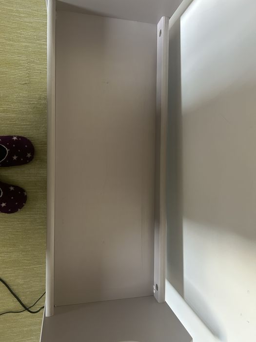 Prateleira quarto criancça ou casa de banho