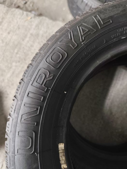 Pneus 195/55r13 Uniroyal Rallye 340/55 com 75% piso