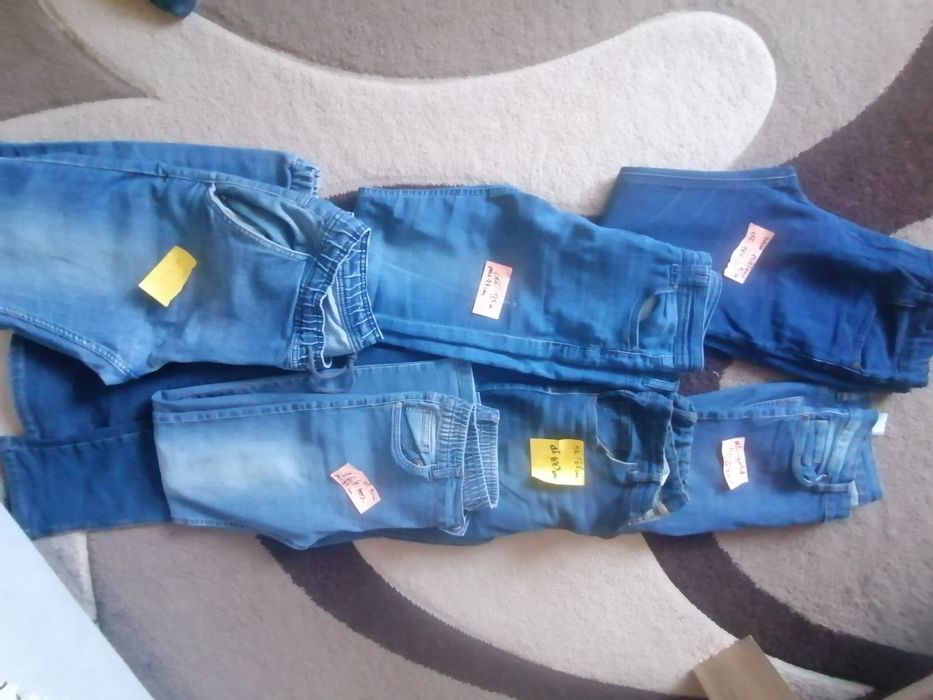 Spodnie dżinsowe młodzieżowe chłopięce.