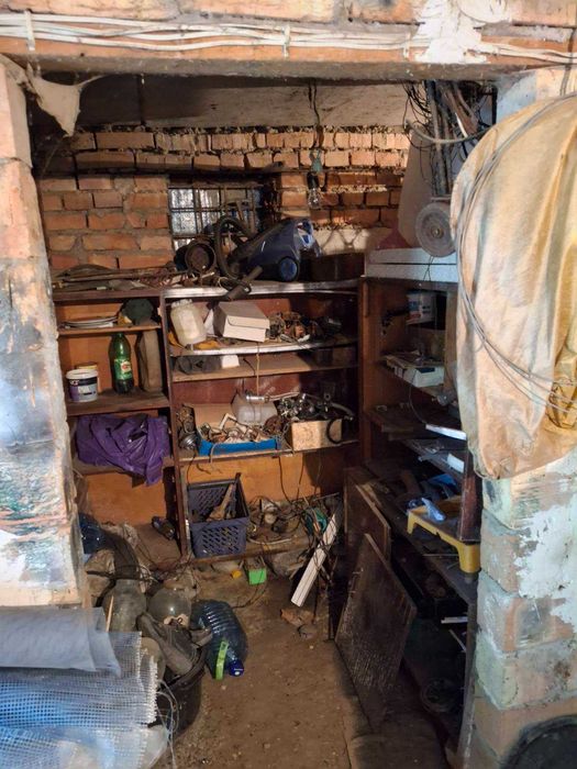 Продам крепкий дом в Нерубайском