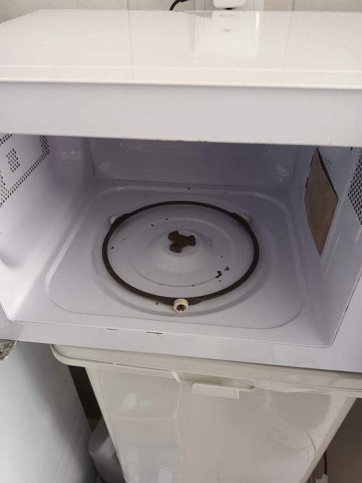 Microondas Flama 1846FL- impecável