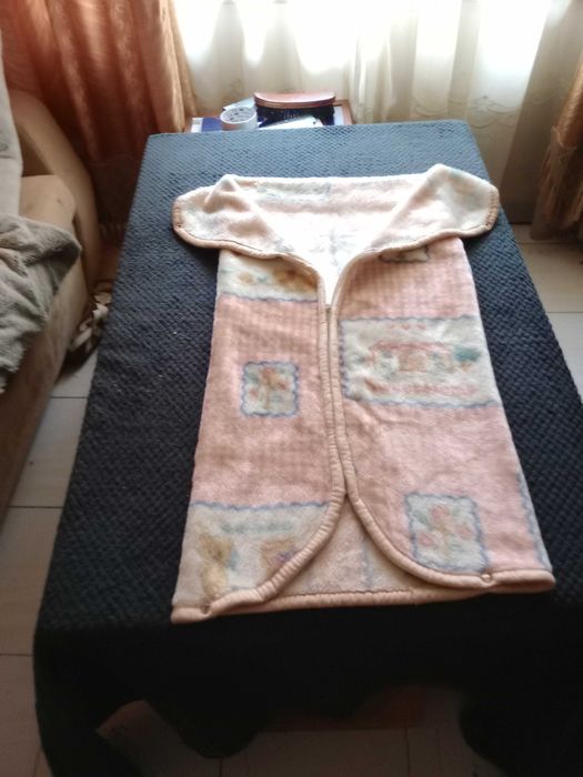 Manta, cobertor e agasalho - para berço, carrinho ou colo 80 x 88 cm