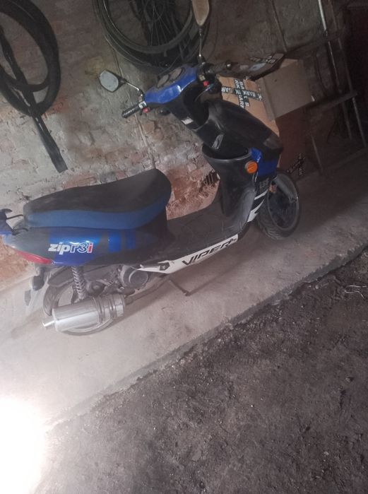 Продам скутер срочно