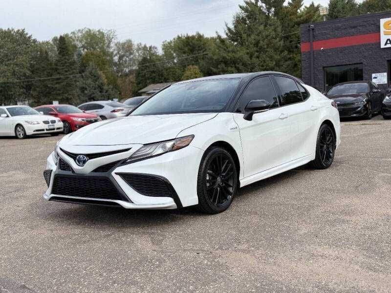 2021 Toyota Camry Hybrid XSE