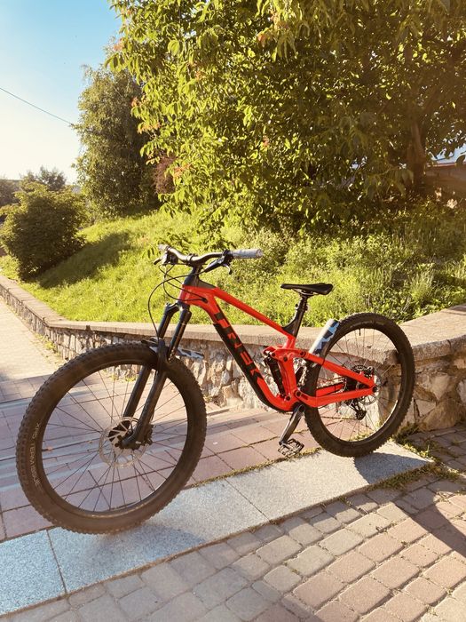Trek slash 7 2021, 29 L Ендуро Enduro вело (santa cruz specialized yt)