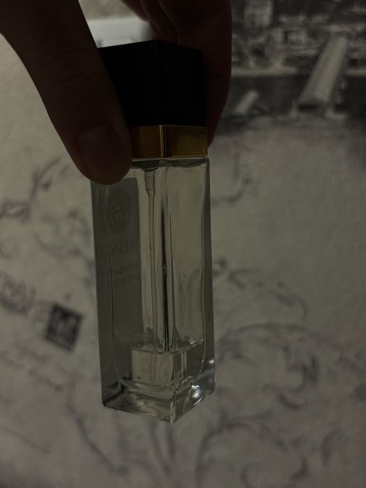 Залишки популярного парфуму