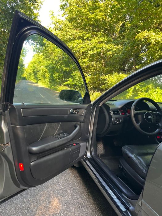 AUDI A6 2.5td 2002