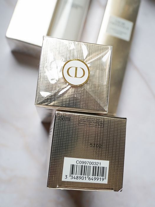 Тонік-есенція лосьйон Dior Prestige L’Oléo-Essence Lumière