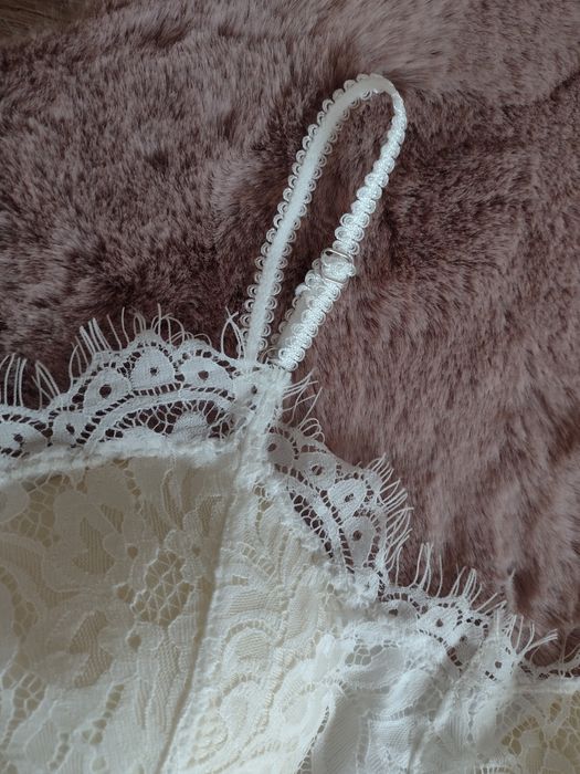 Bielizna Top koronkowy r.xs/s Nowe