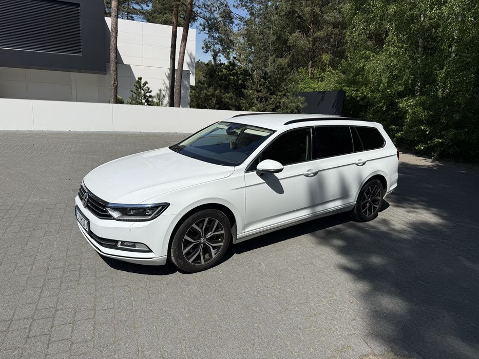 Vw passat 2017r full led v-cockpit navi DSG 190km zamiana