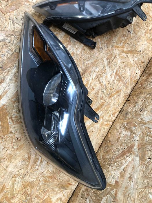 Lampa/reflektor przedni lewy prawy Ford Focus 2 lift