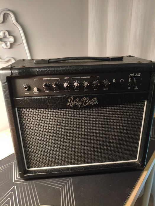 Amplificador de Guitarra eléctrica Harley Benton HB-20R