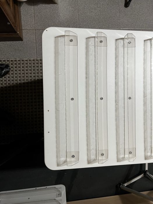 Expositor Cosmetica 70 frascos Andreia