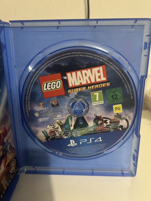Jogo “lego marvel super heroes” PS4