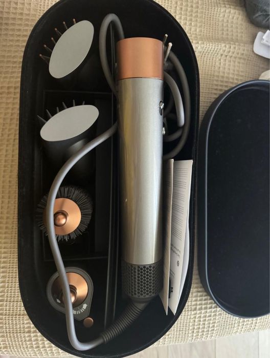 Dyson Airwrap Multi-styler Complete long серебристо золотий