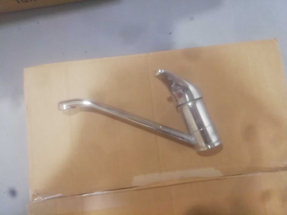 Torneira inox usada