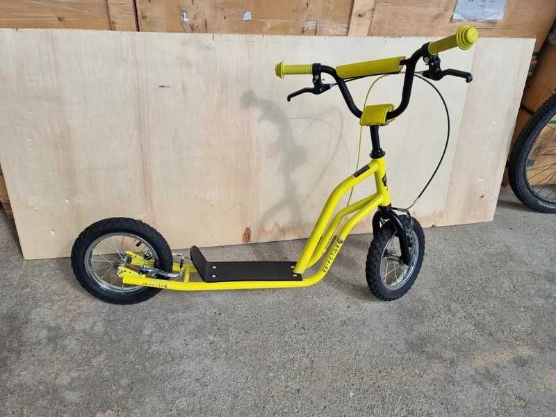 Hulajnoga SM-BS15 12" pompowane koła żółta z wadą (343)