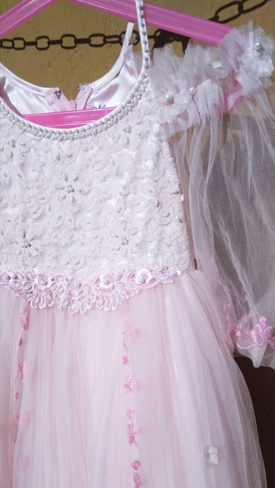 My girl  пышное нарядное платье, 3-4 .