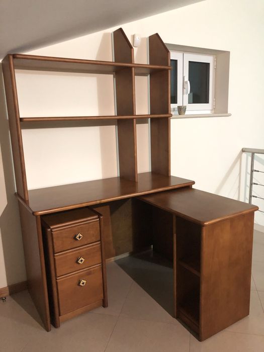 Mobília de Quarto - Cerejeira Maciça