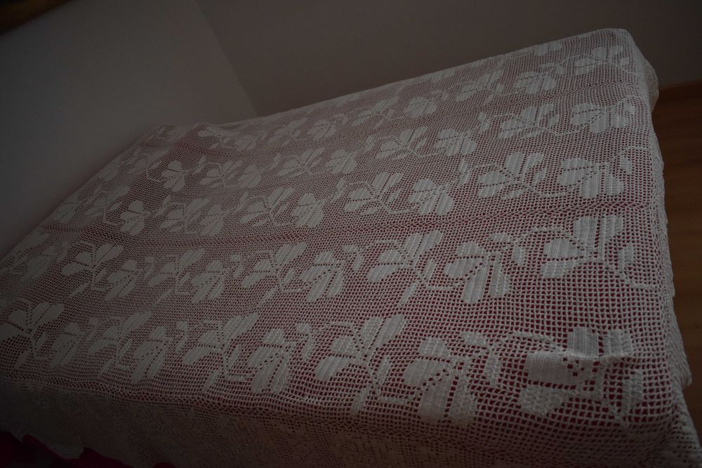 Colcha de renda antiga [Cama de casal]