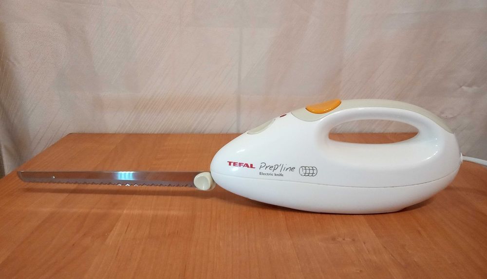 Кухонний електроніж Tefal
